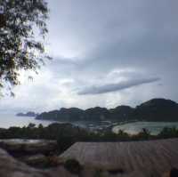 จุดชมวิวพีพีดอน (Phi Phi Don View Point)