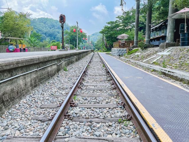 勝興車站~復古車站拍網美照｜鐵道自行車起點 必拍地標｜勝興老街散策｜經典三義行程不能錯過 