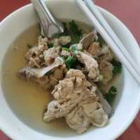 ก๋วยเตี๋ยว​หมูแปดริ้ว อร่อยแบบสูตรดั้งเดิม 
