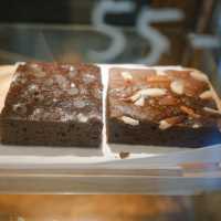 Khonto cafe คาเฟ่มู้ดโทนสไตล์มินิมอล 