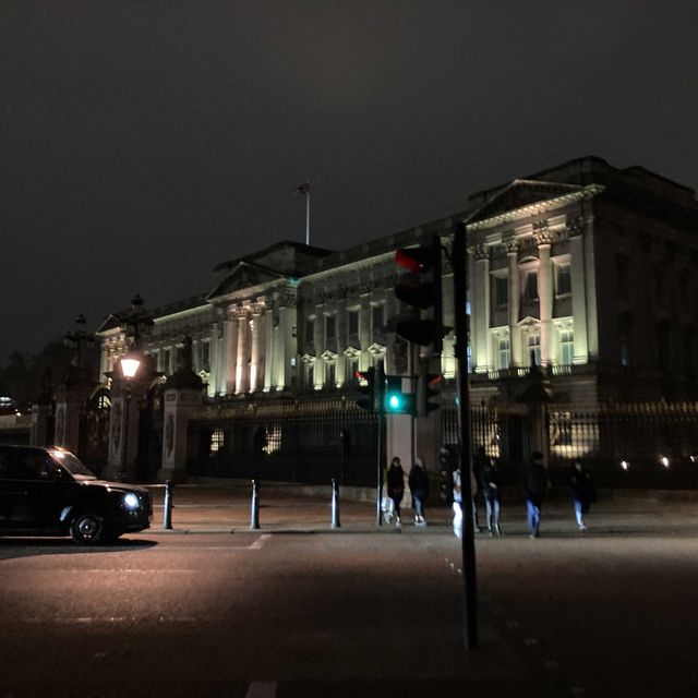 Victoria District London Nights