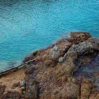 Idyllic beach cove on Dapeng peninsula