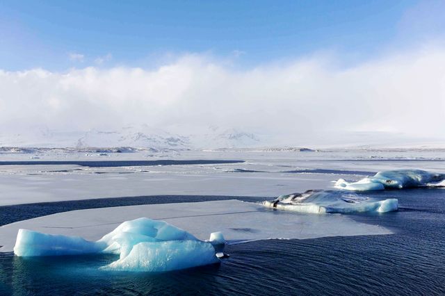 Interstellar Crossing Vatnajökull