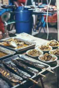 Night market culture is an indispensable part of every city.