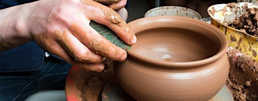 Pottery wheel workshop at Artventures Lakeshore | Artventures Oakville Lakeshore/Bronte