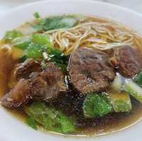 ［新竹市/北區］ 揭家牛肉麵🐮｜去南寮玩肚子餓不想吃海產 就來吃牛肉麵吧😜 