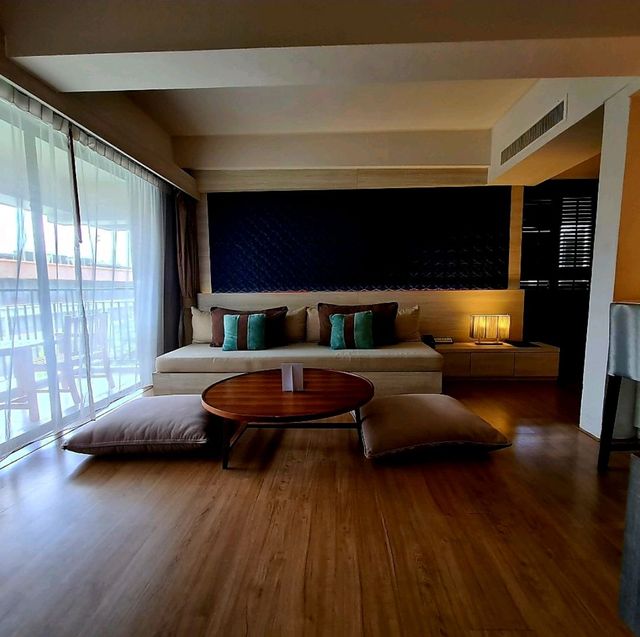King One Bedroom Deluxe Suite with Balcony