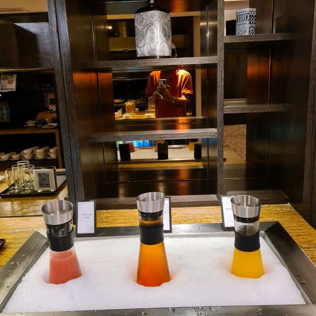 HILTON PETALING JAYA หรูหราท่ามกลางมนต์ขลัง