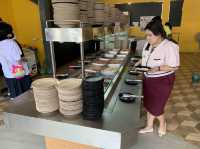 曼谷（昭拍耶河）觀賞河景食自助餐泰式火鍋「Yang Noey Saphan Phut」