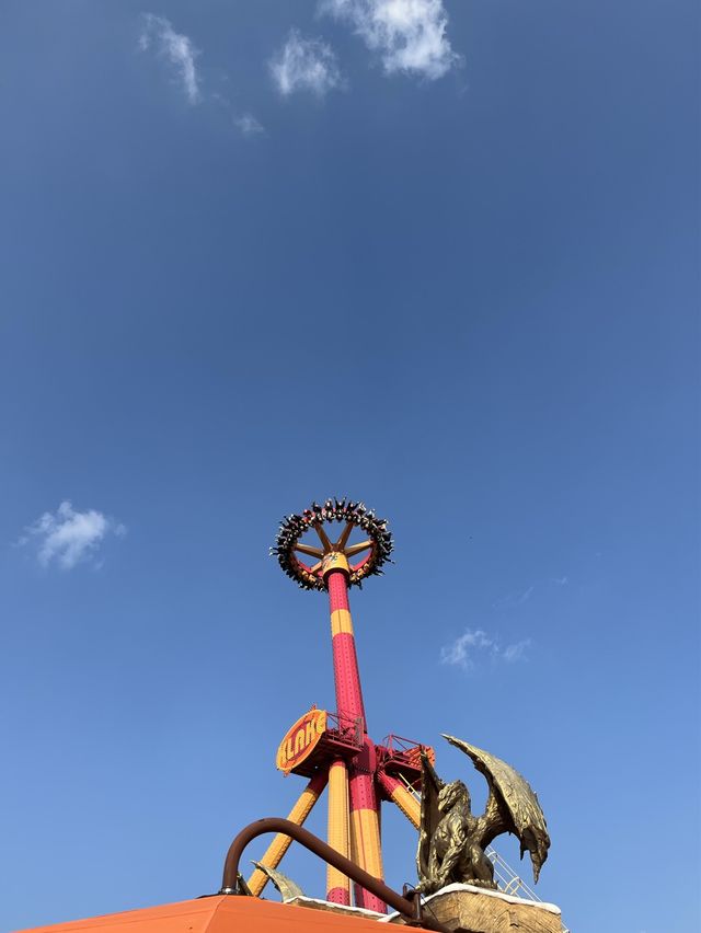아찔한 놀이기구가 가득한 경주월드 🎢🎠🎡