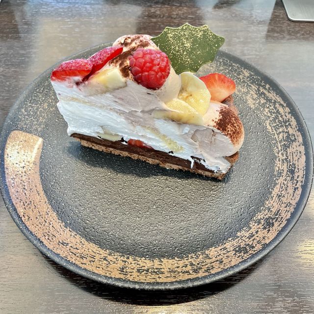 軽井沢のカフェコムサのおいしいケーキとパスタセット