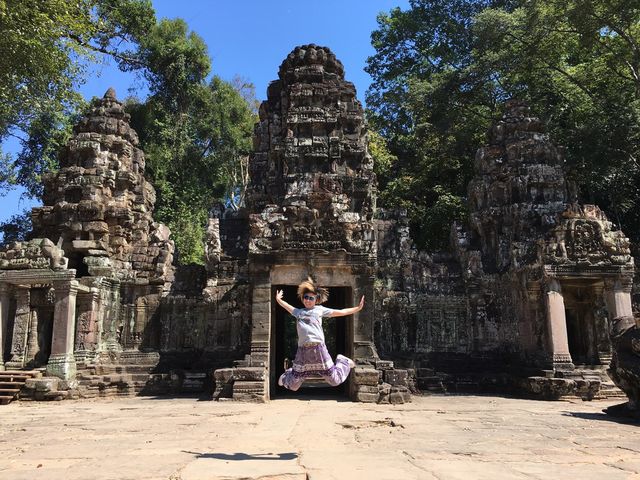 Sunrise at Angkor Wat 🌅