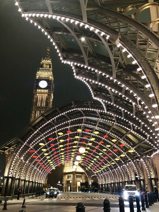 Big Ben tower clock