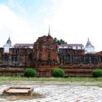 โบราณสถานที่ไม่ควรพลาด