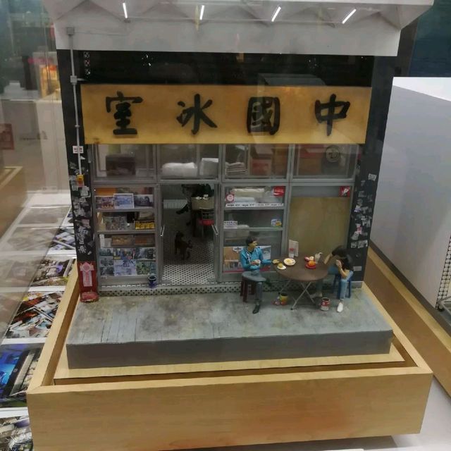 三傻緬懷香港歷史情懷🐻🐥🐻