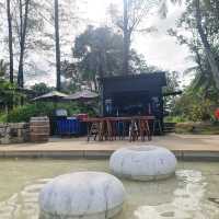 รีสอร์ทสวยริมทะเล ใกล้สนามบินภูเก็ต