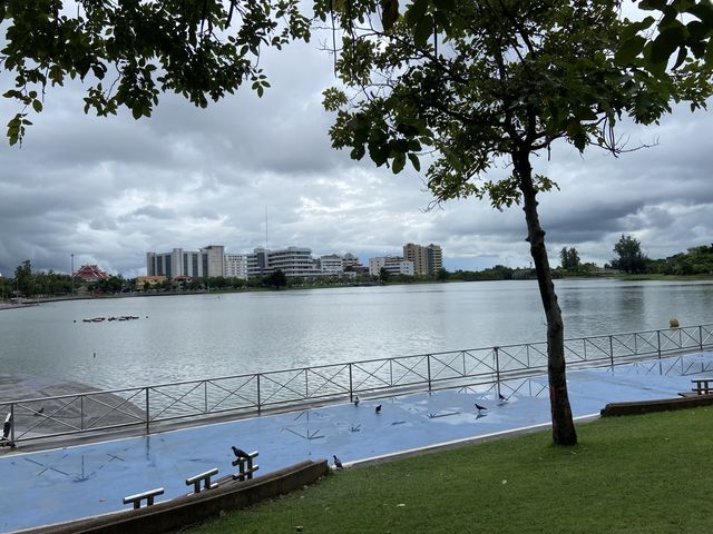 สวนสาธารณะ หนองประจักษ์