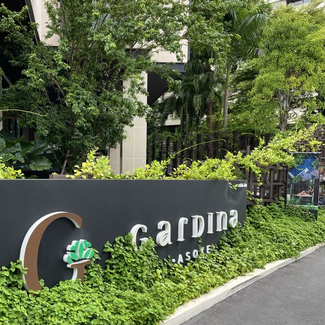 신축 갓성비 4성 호텔 Gardina Asoke