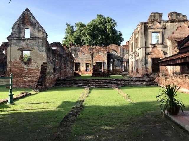 เที่ยวลพบุรี