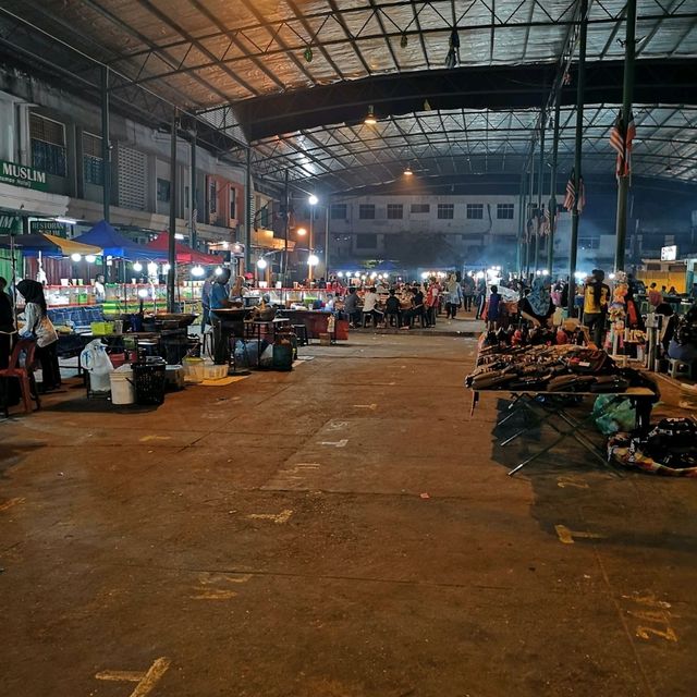 KENINGAU NIGHT MARKET 