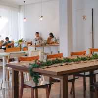 Khonto cafe คาเฟ่มู้ดโทนสไตล์มินิมอล