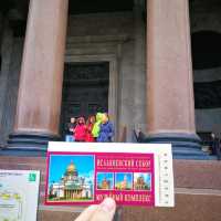 Saint Isaac’s Cathedral

มหาวิหารโดมทองคำ รัสเซีย