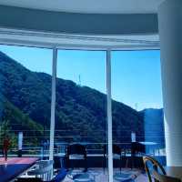 🌳 산 속 힐링 뷰가 펼쳐지는 봉화 [카페 오로지]