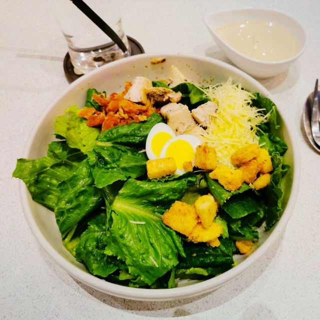 Healthy Food in Bangkok 🥑🥦🥗