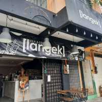 Langek cafe for coffee and desserts 🍨 