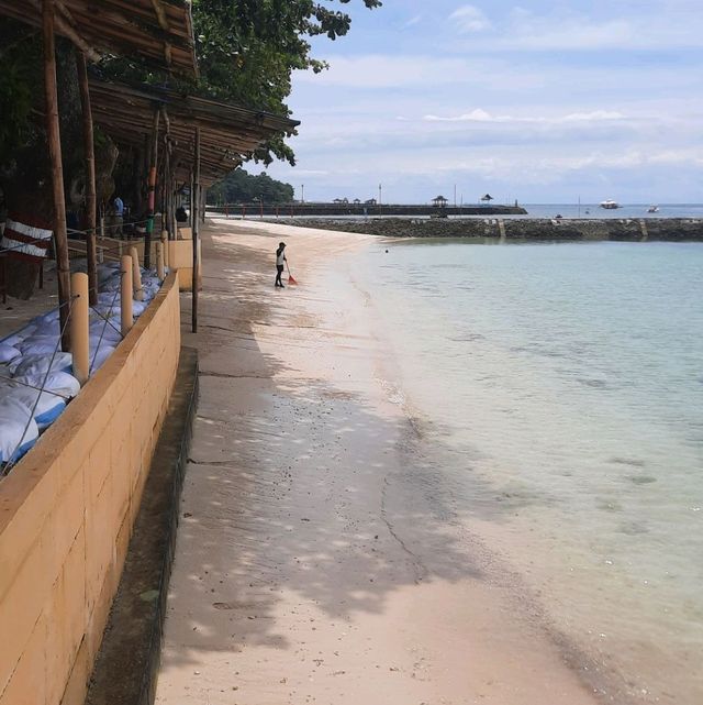 SAMAL ISLAND: FOR A CHANGE!