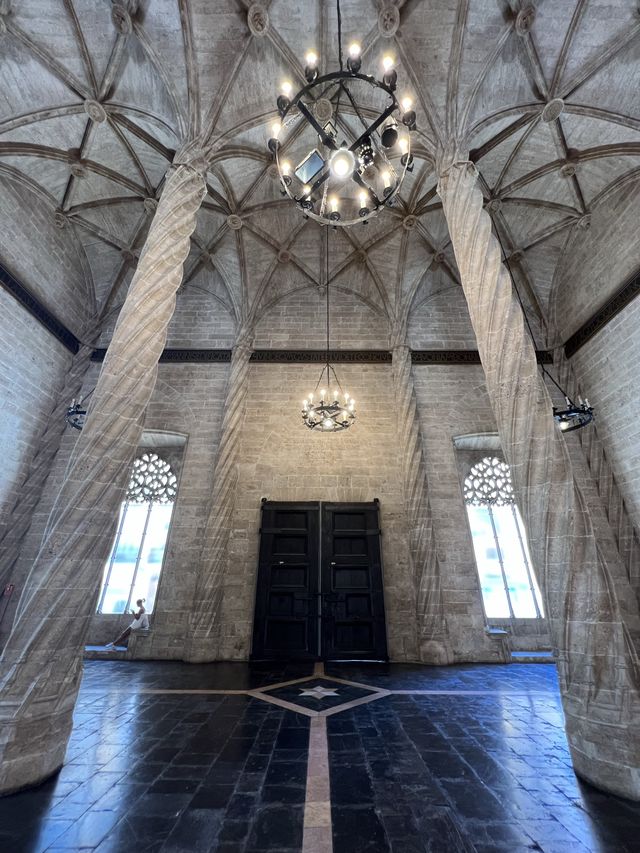 Valencia MUST VISIT Gothic landmark