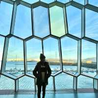 🇮🇸冰島遊記 Harpa ~ 獨特的蜂窩狀玻璃文化地標