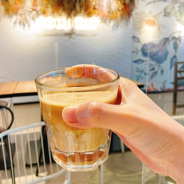 【美食】活化工廈內的小清新咖啡店