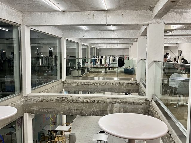 성수역 대표 뷰카페 "Scene"