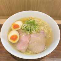 高槻にもある人気ラーメン屋