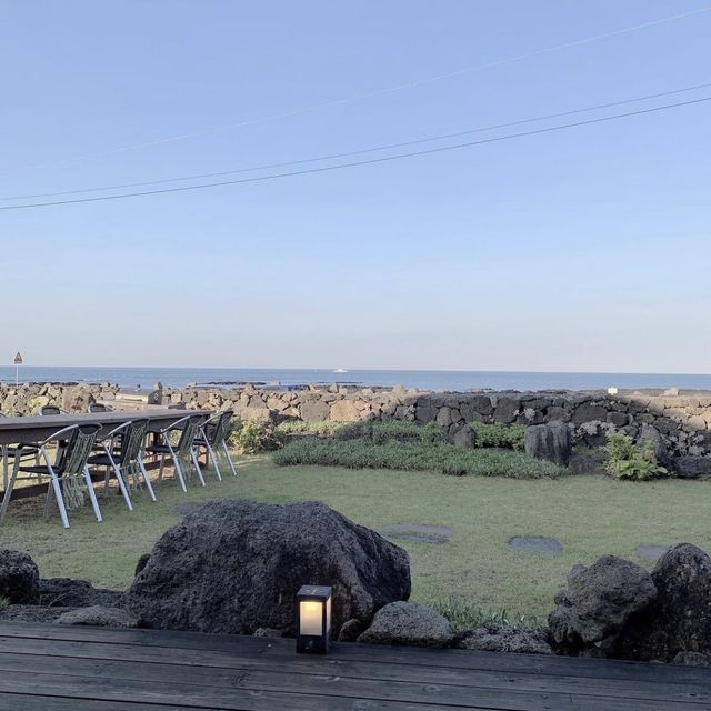 韓国/済州島  目の前はオーシャンビュー済州島お洒落ペンション🌊✨