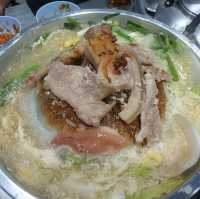 เนียร หมูกระทะอุดร สาขา 9 - สวนสยาม