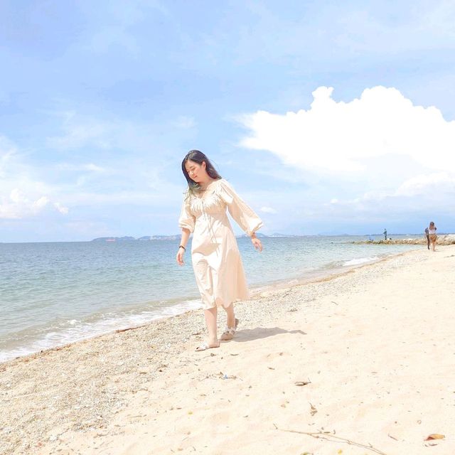 ปูซานทิพย์ที่พัทยา กับ S'more beach cafe