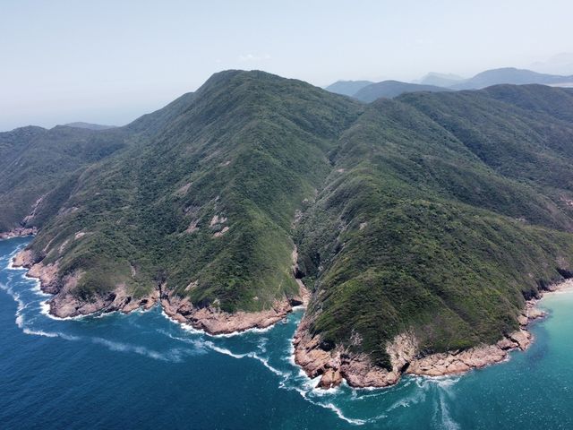 一峰四灣，遠眺香港第一險峰