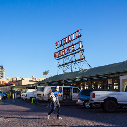 พาเดิน Public Market จุดเริ่มต้นร้านกาแฟชื่อดัง