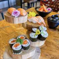 🍣  🌸 ใครชอบทานซูชิ ซาชิมิ ตามมาค่าาา