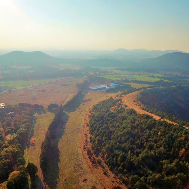 🚁 웅장한 분화구를 간직한, 아부오름 [드론뷰]