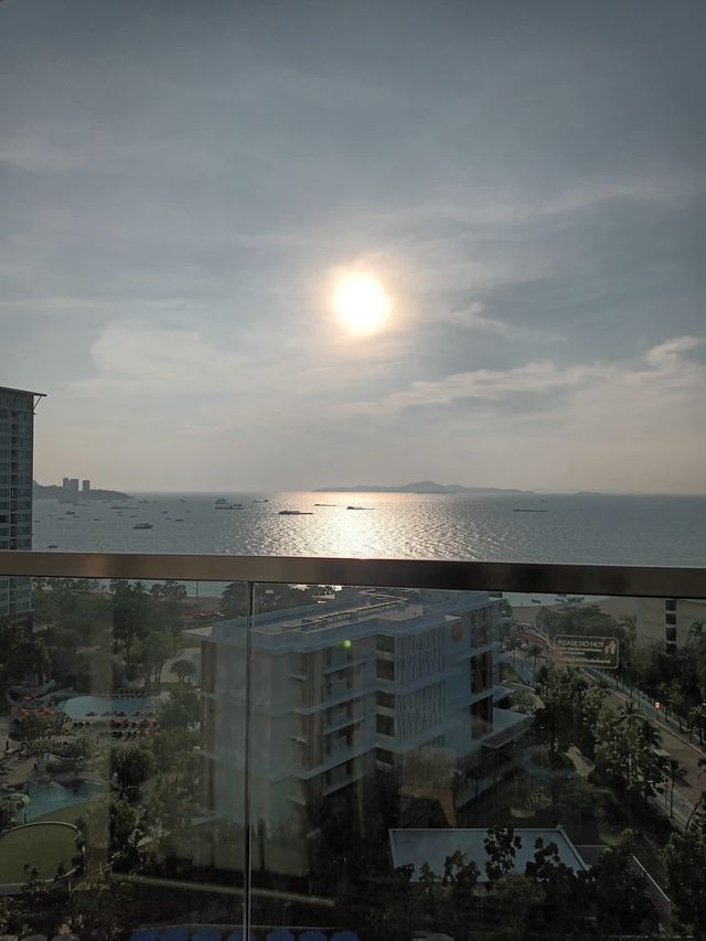 芭堤雅酒店｜ 靚景 直望海灘