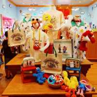 ユニバーサル・ワンダーランド　お土産屋　USJ
