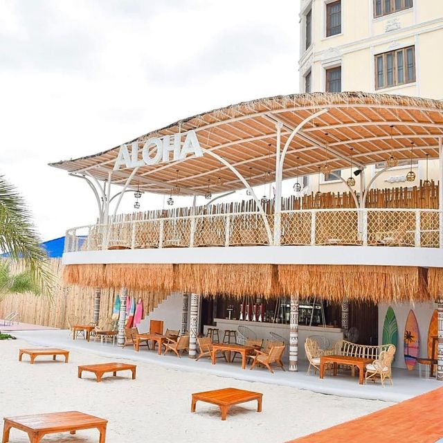 คาเฟ่ธีมชายหาดที่น่ารักที่สุดในนนทบุรีแล้ว 🏖️