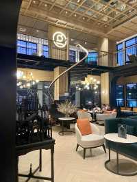 Graph Hotel