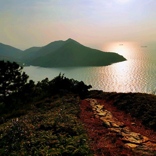 牙鷹山