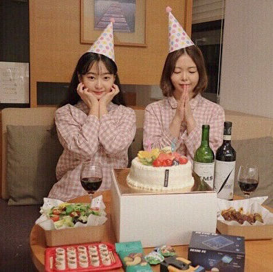 핑크빛 노을이 물드는 "아난티 남해" 욕조 공간 + 룸서비스