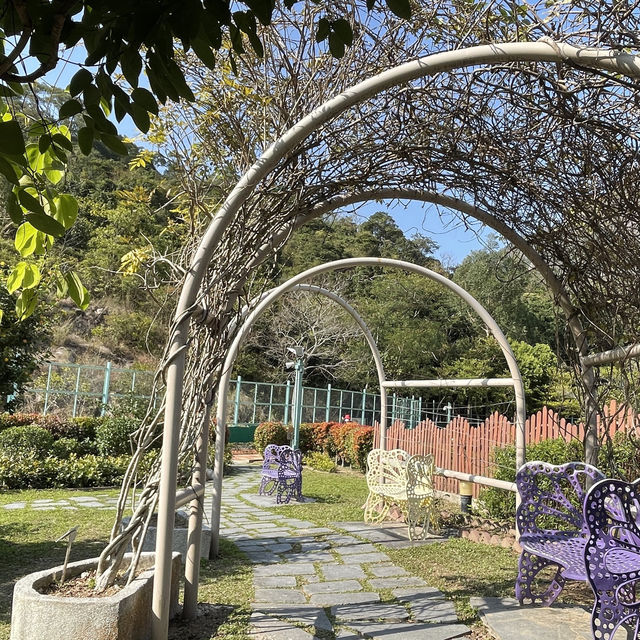 超大型公園草地同設施