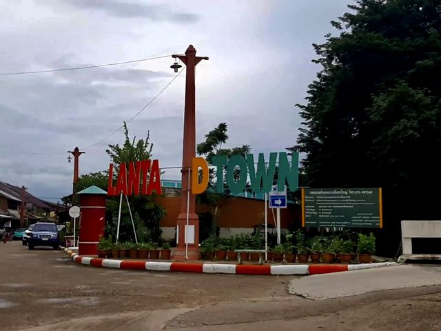 Koh Lanta Old Town